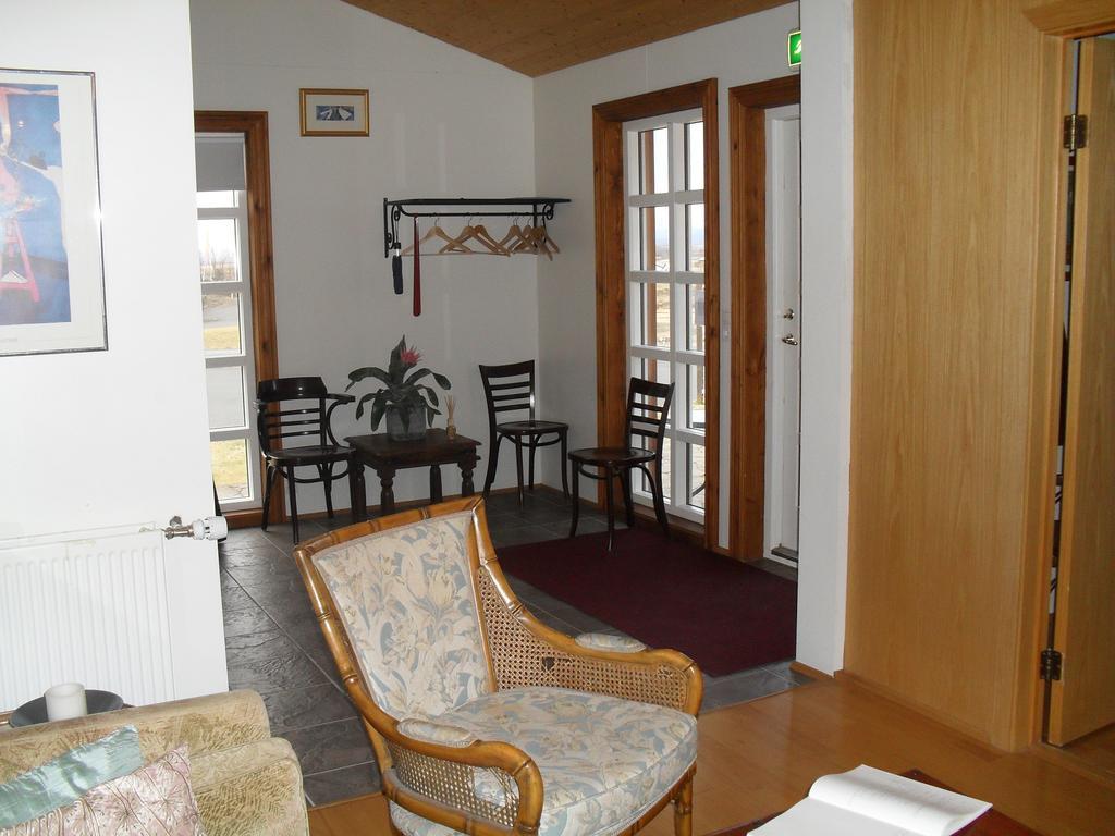 Guesthouse Fludir Exterior photo